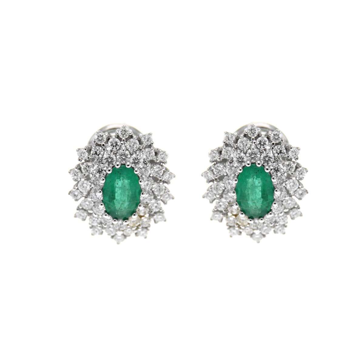 Orecchini smeraldi e new arrivals brillanti